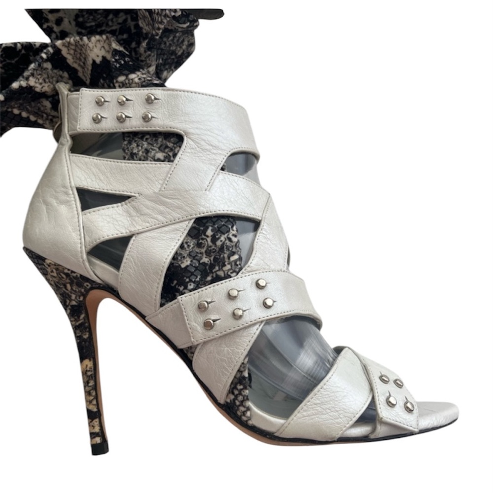 Deyota and Lomba Stiletto Sandals